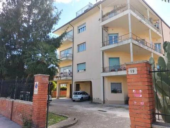 Appartamento con 6 locali in vendita in Via Del Mare, Centro, Lanciano