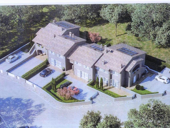 Appartamento con 5 locali in vendita in Centro, Pontedera