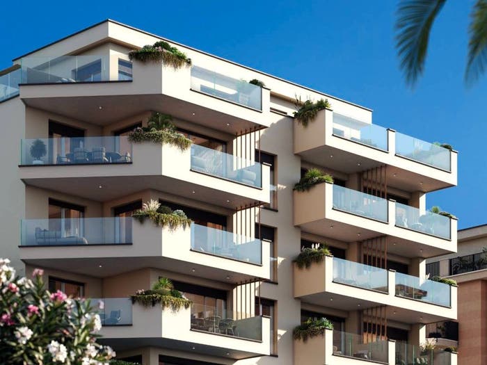 Appartamento trilocale in vendita in Via Michelangelo Corosu, Centro, Varazze