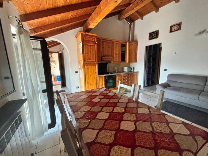 Appartamento bilocale in vendita in Via M Monti, Centro, Casnate con Bernate