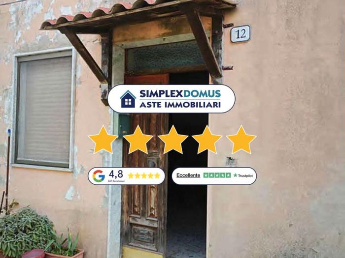 Casa con 6 locali in vendita in MONTICCHIO SGARRONI, Rionero in Vulture