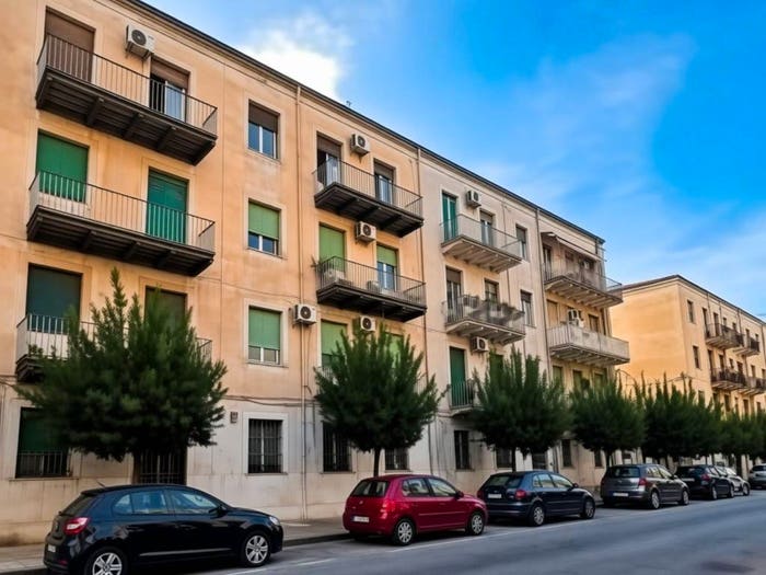 Appartamento quadrilocale in vendita in Via Giorgio Rizzo, Centro, Milazzo