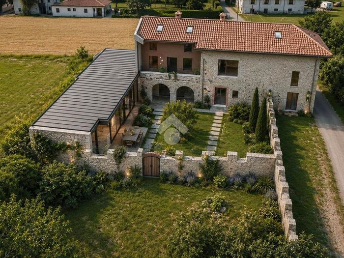 Casa con 6 locali in vendita in Via taviele, Gemona, Gemona del Friuli