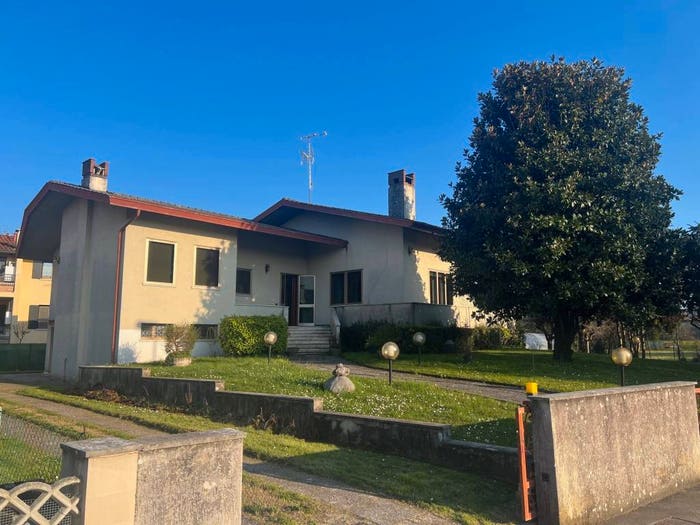 Casa con 6 locali in vendita in Via Alessandro Volta, Centro, Portogruaro