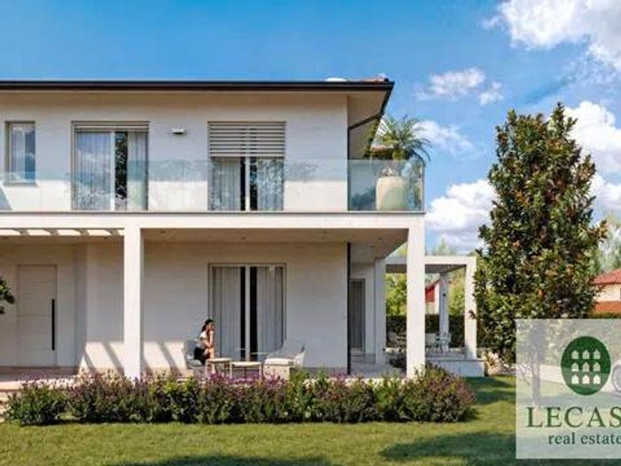 Casa quadrilocale in vendita in Via G Viner, Centro, Forte dei Marmi