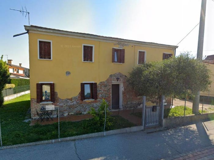 Casa con 6 locali in vendita in Via Giuseppe Mazzini, Centro, Tribano