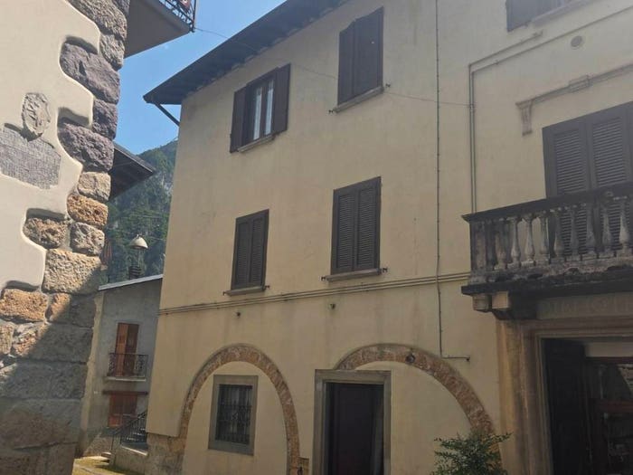 Appartamento trilocale in vendita in Valnegra
