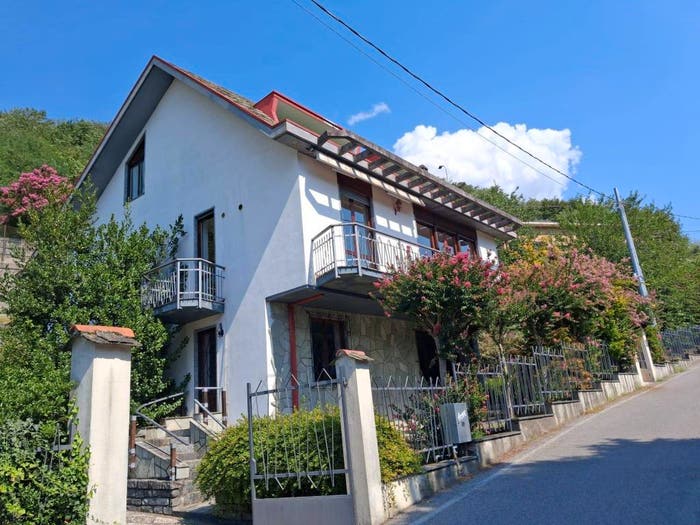 Casa quadrilocale in vendita in Via Roma, Centro, Dubino