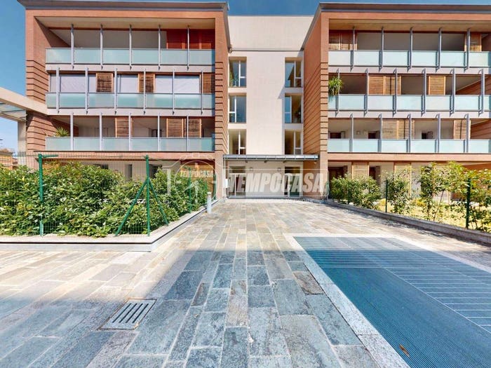 Appartamento trilocale in vendita in Viale Monte Grappa, Centro, Novellara