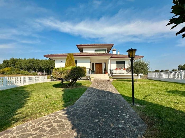 Casa con 5 locali in vendita in VASCON SNC, Centro, Megliadino San Vitale