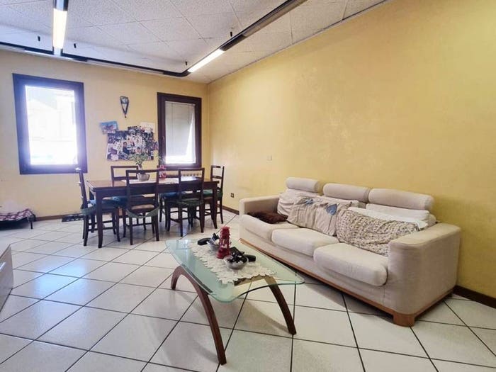 Appartamento quadrilocale in vendita in Corso del Popolo, Centro Storico, Chioggia