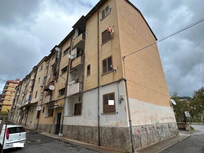 Appartamento trilocale in vendita in Via Tommaso Maria Fusco, Nicastro Sambiase, Lamezia Terme