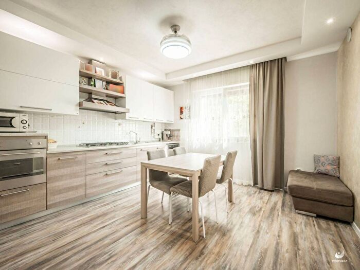 Casa quadrilocale in vendita in Via Maestra I, Centro, Ravarino