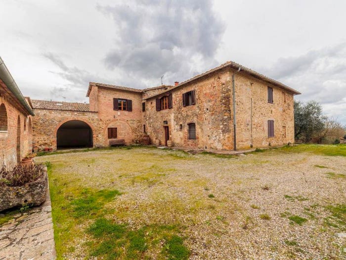 Casa con 6 locali in vendita in Via dell'Arbia, Castelnuovo Berardenga