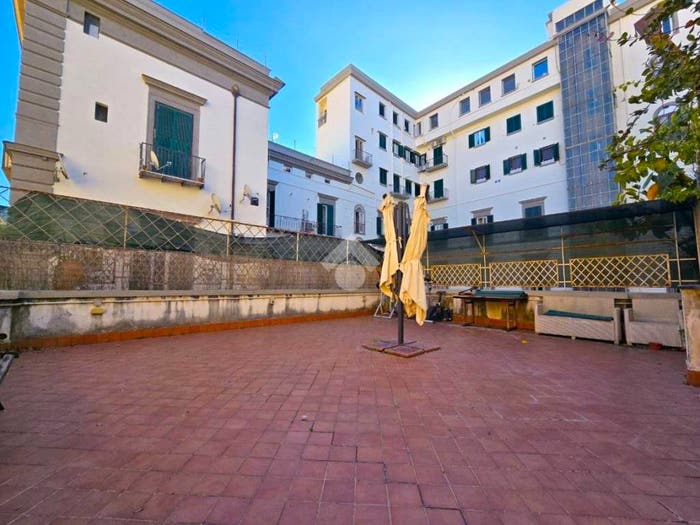 Appartamento quadrilocale in vendita in RIVIERA DI CHIAIA, Chiaia, Napoli