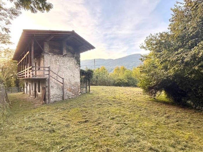 Casa quadrilocale in vendita in Via Torrezzo, Monasterolo del Castello