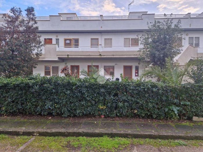 Appartamento trilocale in vendita in Via Golfo Degli Aranci, Borgo Grappa, Latina