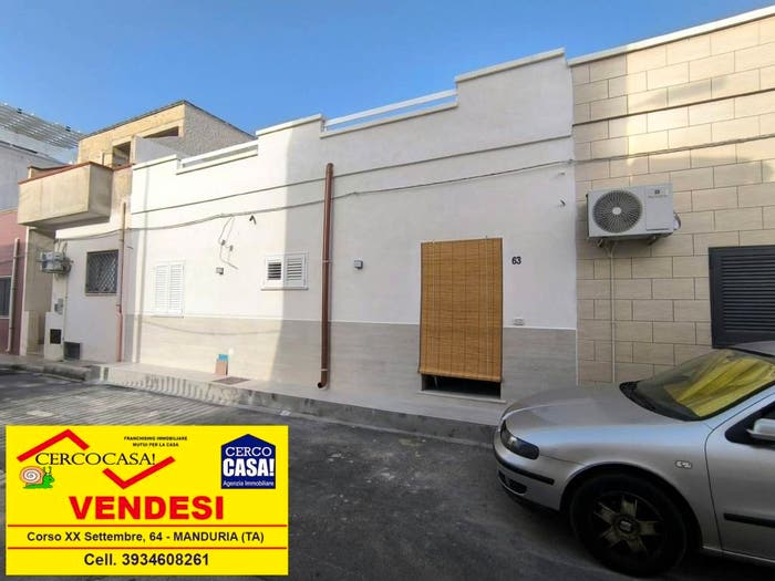 Casa quadrilocale in vendita in Via dello Scoglio, Monacizzo Librari Truglione, Torricella