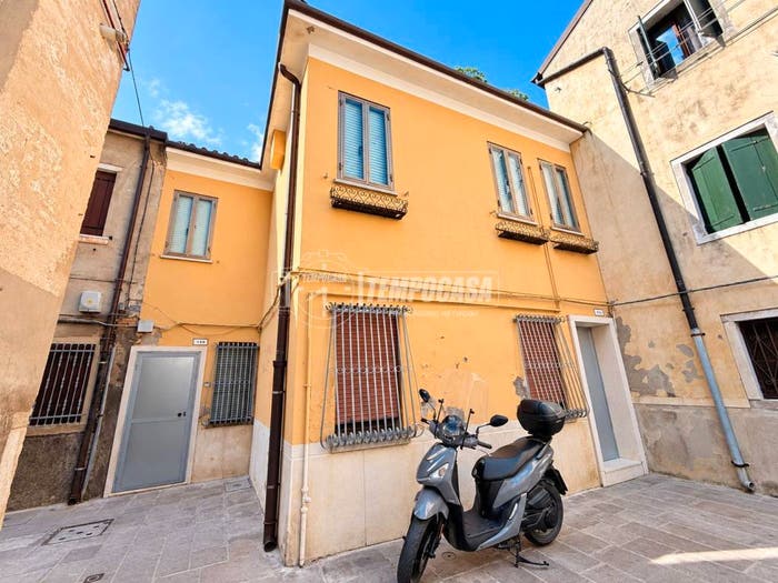Appartamento trilocale in vendita in Centro Storico, Chioggia