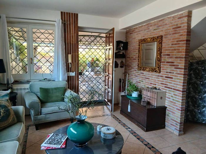 Casa con 6 locali in vendita in Via Parafera, Cannizzaro, Aci Castello