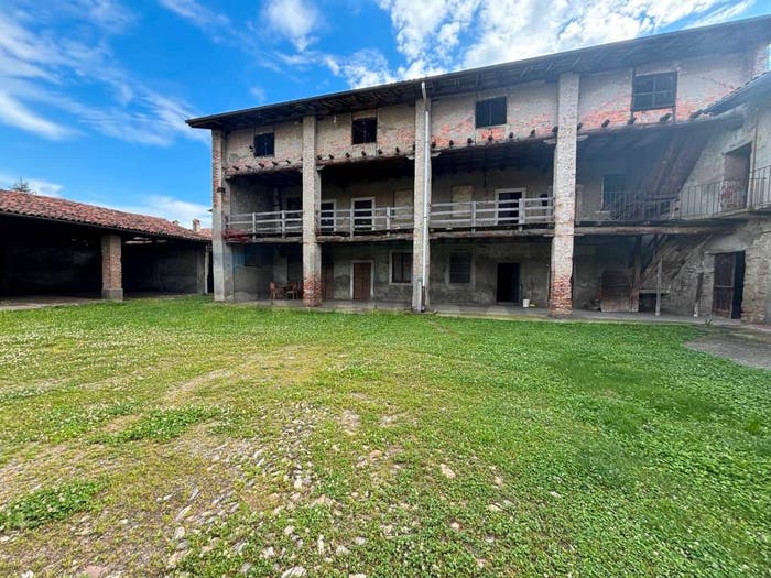 Appartamento con 6 locali in vendita in Sabbio Guzzanica, Dalmine