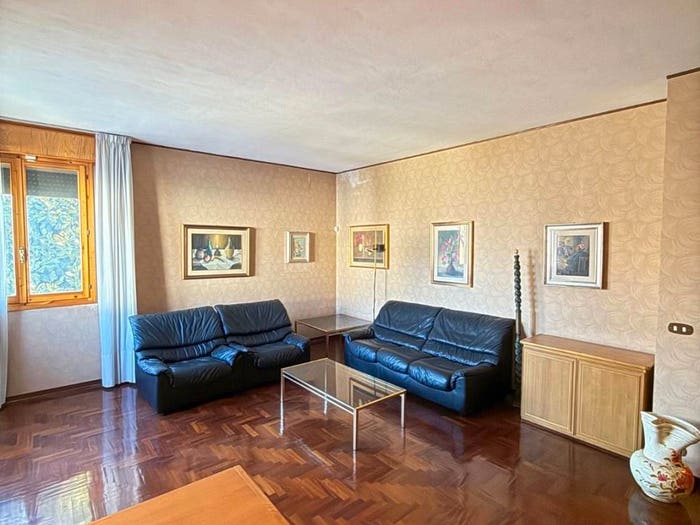 Casa con 5 locali in vendita in Via Pietro Giannone, Centro, Camposanto