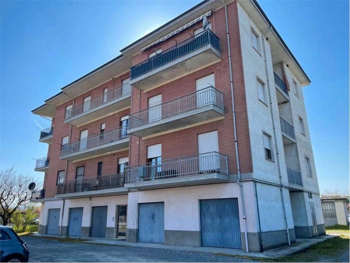 Appartamento trilocale in vendita in Nizza Monferrato