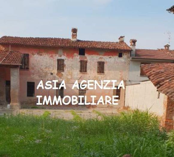 Casa con 6 locali in vendita in Via Giovanni Villa, Corte De' Cortesi, Corte de' Cortesi con Cignone