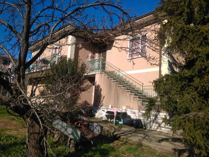 Casa con 6 locali in vendita in Via Don Pietro Corsini, Albiano Magra, Aulla