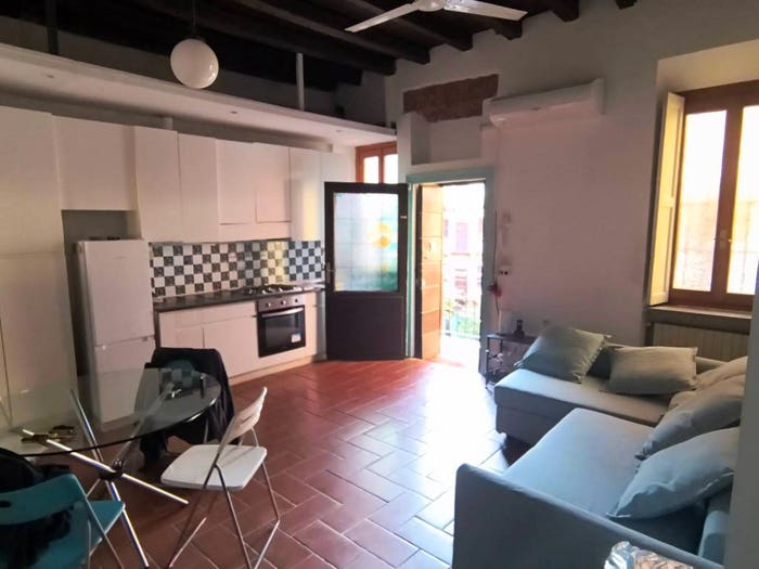 Appartamento trilocale in affitto in Via Pietro Custodi, Corso San Gottardo, Milano