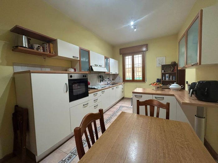 Casa con 5 locali in vendita in Via della Vigna, Ponte Nuovo Madonna dell'Albero, Ravenna