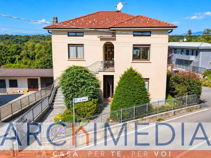 Casa con 6 locali in vendita in Via Dante Alighieri, Montonate, Mornago