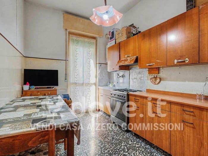 Appartamento monolocale in vendita in Via Giuseppe Mazzini, Locate Varesino