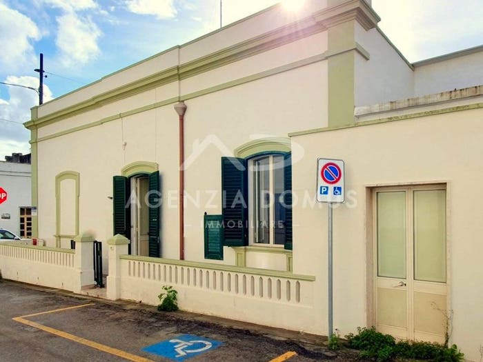 Casa trilocale in vendita in Via Principessa Mafalda angolo Via Alliste, Centro, Racale