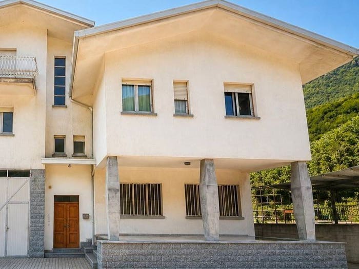 Appartamento quadrilocale in vendita in via Marcolano, Centro, Zone