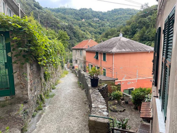 Appartamento bilocale in vendita in Via Profondo, Acquasanta San Carlo, Genova