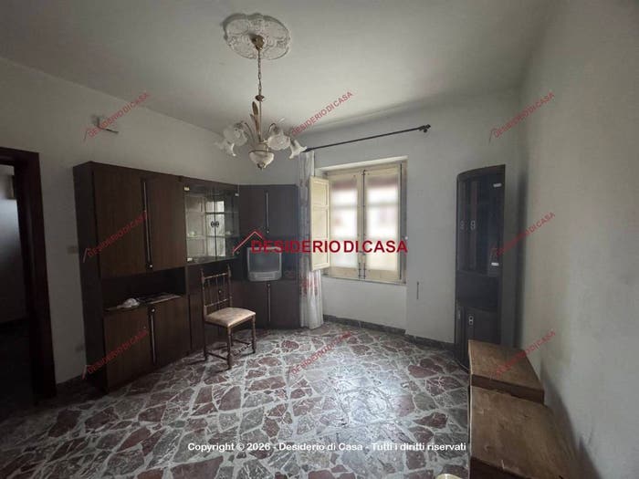 Casa trilocale in vendita in Via Aluntina, San Marco d'Alunzio