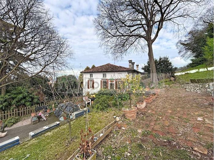 Casa con 6 locali in vendita in Via San Gaetanino, Panoramica, Brescia