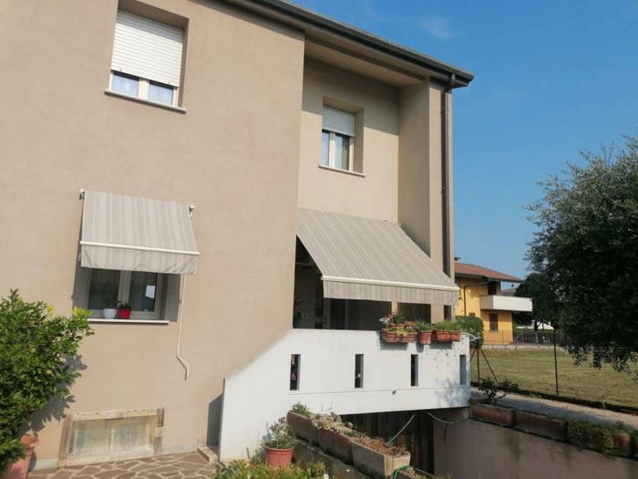 Casa con 5 locali in vendita in Via Albert Einstein, Centro, Chiari