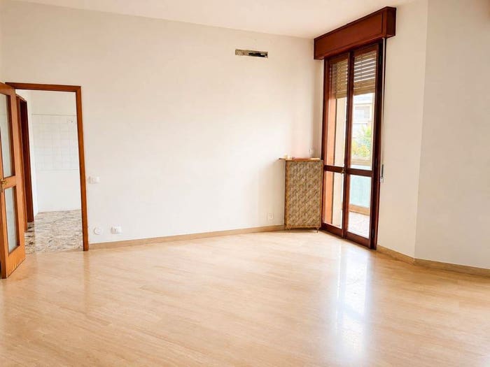 Appartamento con 5 locali in vendita in Viale Carlo Sigonio, Buon Pastore Parco Amendola, Modena