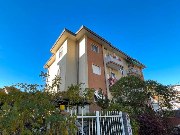 Appartamento con 6 locali in vendita in La Scorza Fossitermi, La Spezia