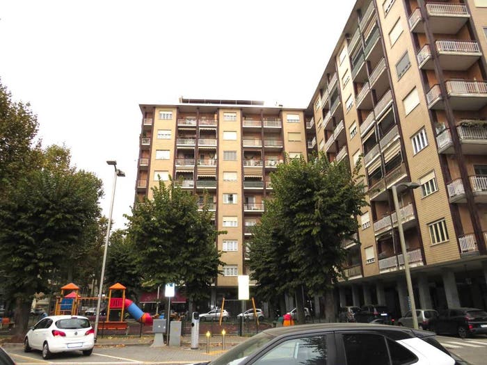 Appartamento trilocale in vendita in Piazza John Fitzgerald Kennedy, Borgaretto, Beinasco