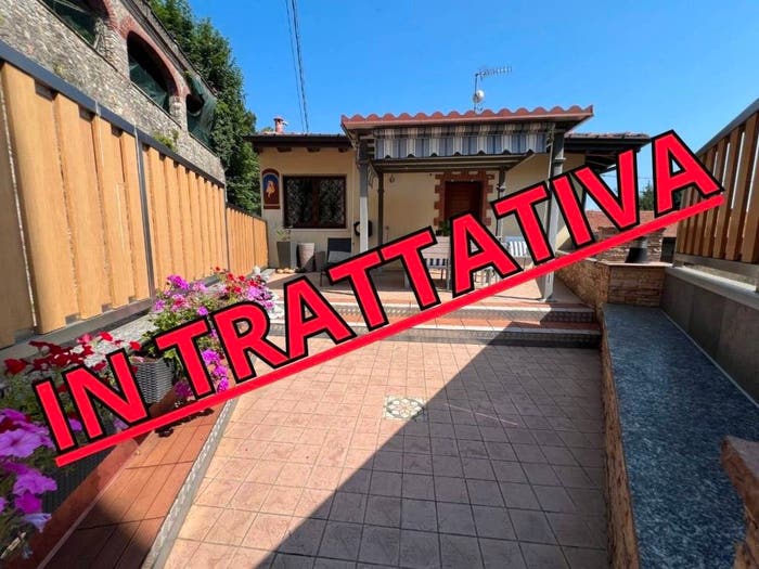 Casa quadrilocale in vendita in Centro, Bisuschio
