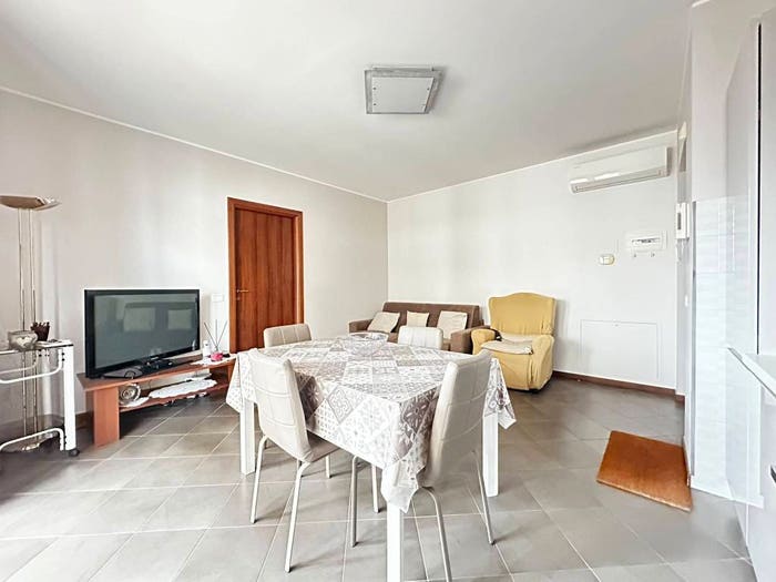 Appartamento bilocale in vendita in Via Gioacchino Rossini, Centro, San Giuliano Milanese