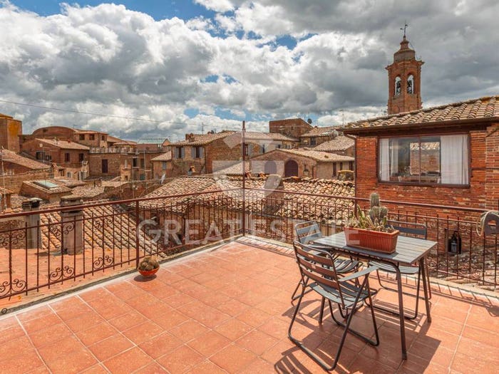 Appartamento con 6 locali in vendita in Piazza Plebiscito, Centro, Città della Pieve