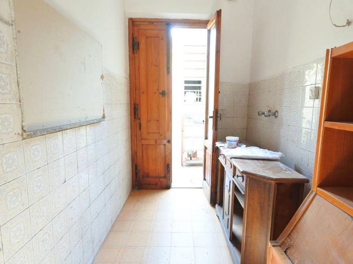 Casa con 5 locali in vendita in Via Pistoiese, San Paolo, Prato