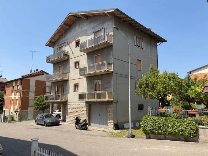Appartamento con 5 locali in vendita in Centro, Pavullo nel Frignano
