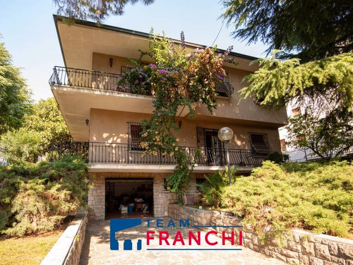 Casa con 6 locali in vendita in Panoramica, Brescia