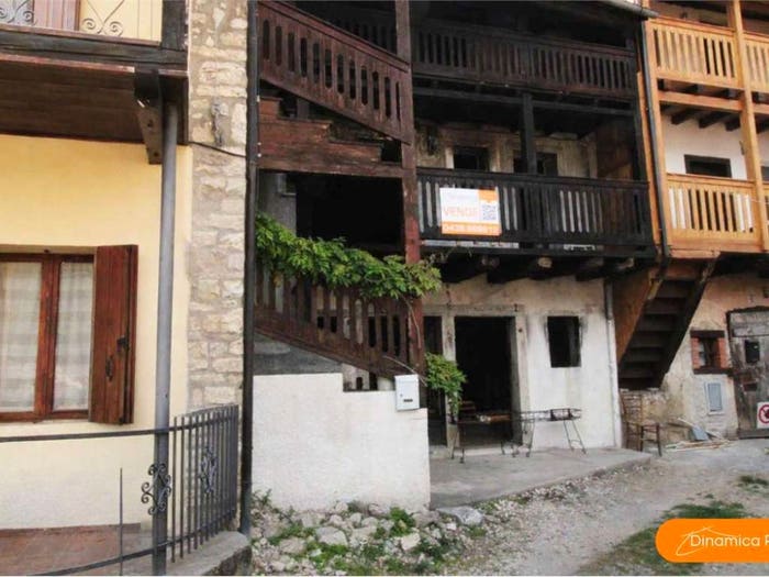 Casa con 5 locali in vendita in Revine, Revine Lago