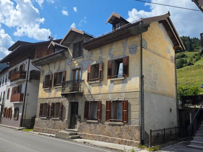 Casa quadrilocale in vendita in Via Nazionale, Campolongo, Santo Stefano di Cadore